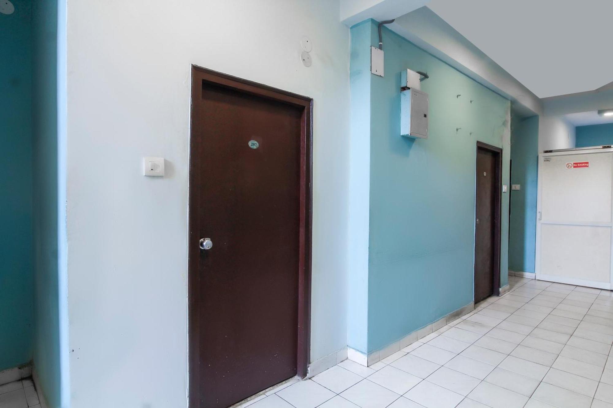 Hotel O Happy Guest House Near Lv Prasad Eye Hospital Hyderabad Exterior photo
